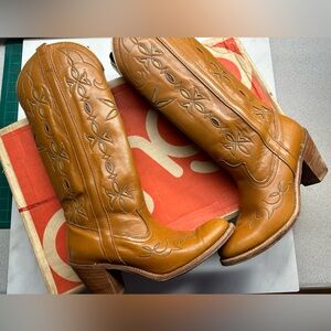 Vintage Dingo Acme Amber Rustler Cowboy Boots, Size 8.5 N, Original Box!